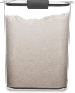 Rubbermaid Brilliance 16-Cup Airtight Food Storage Container with Lid, Clear/Grey – optimal for pantry organization, flour, sugar, and food storage